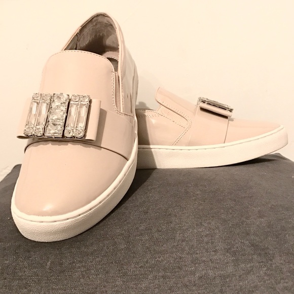 ‼️SOLD‼️Michael Kors blush jeweled sneaker - Picture 2 of 6
